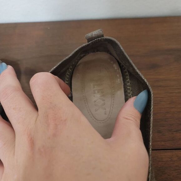 The Flexx Metallic Gold Espadrilles Sz 7 - Picture 6 of 7